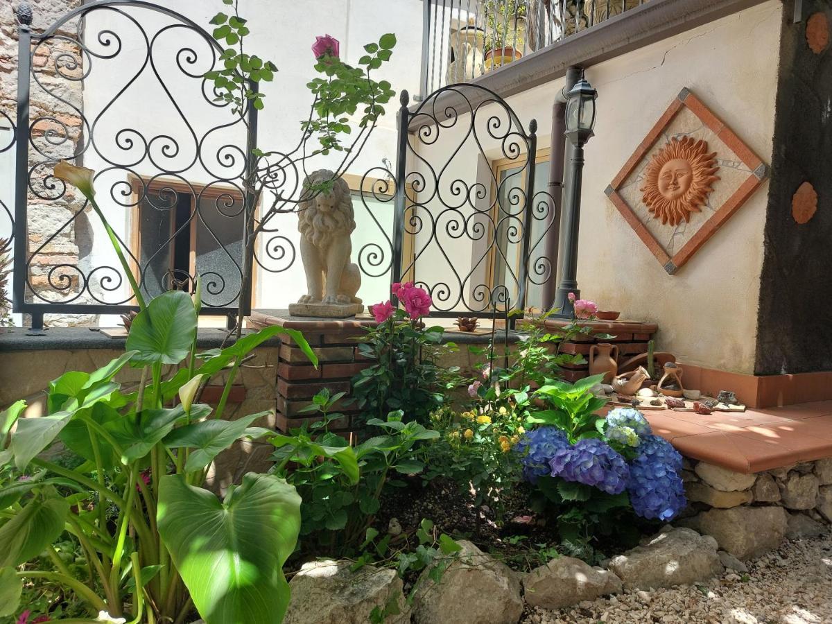 شقة Giardino Del Sole تاورمينا المظهر الخارجي الصورة