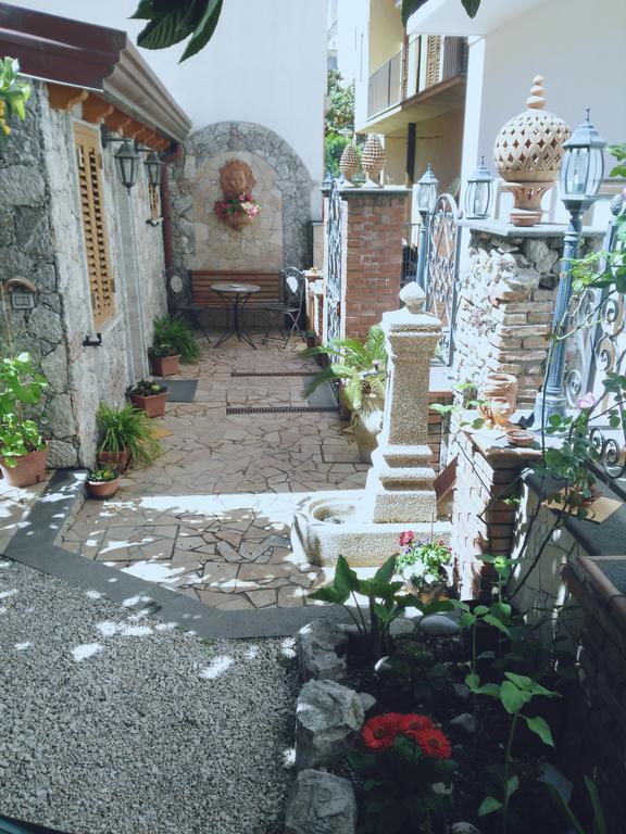شقة Giardino Del Sole تاورمينا المظهر الخارجي الصورة